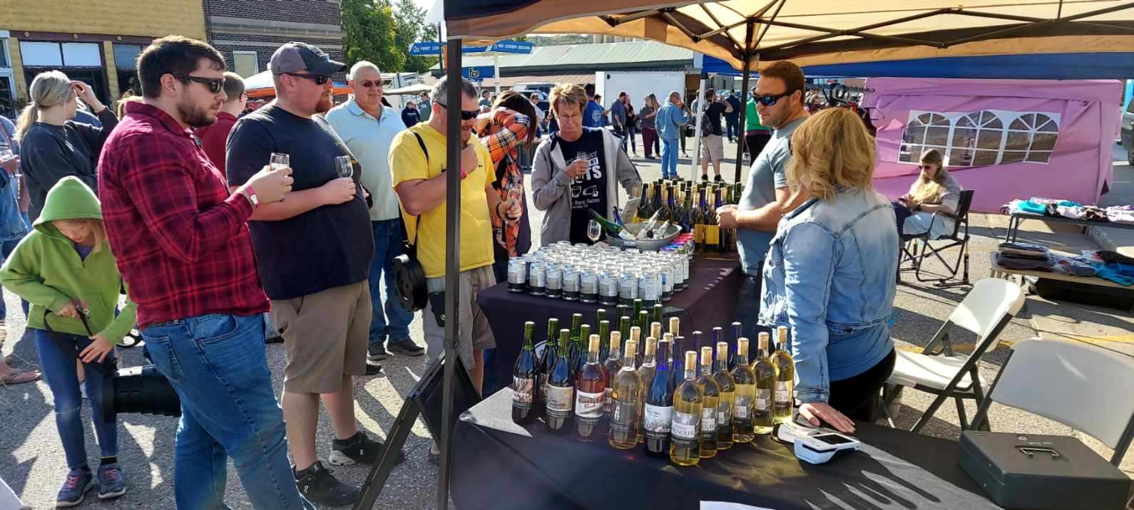 Come join us for VINESTOCK! More 104.9